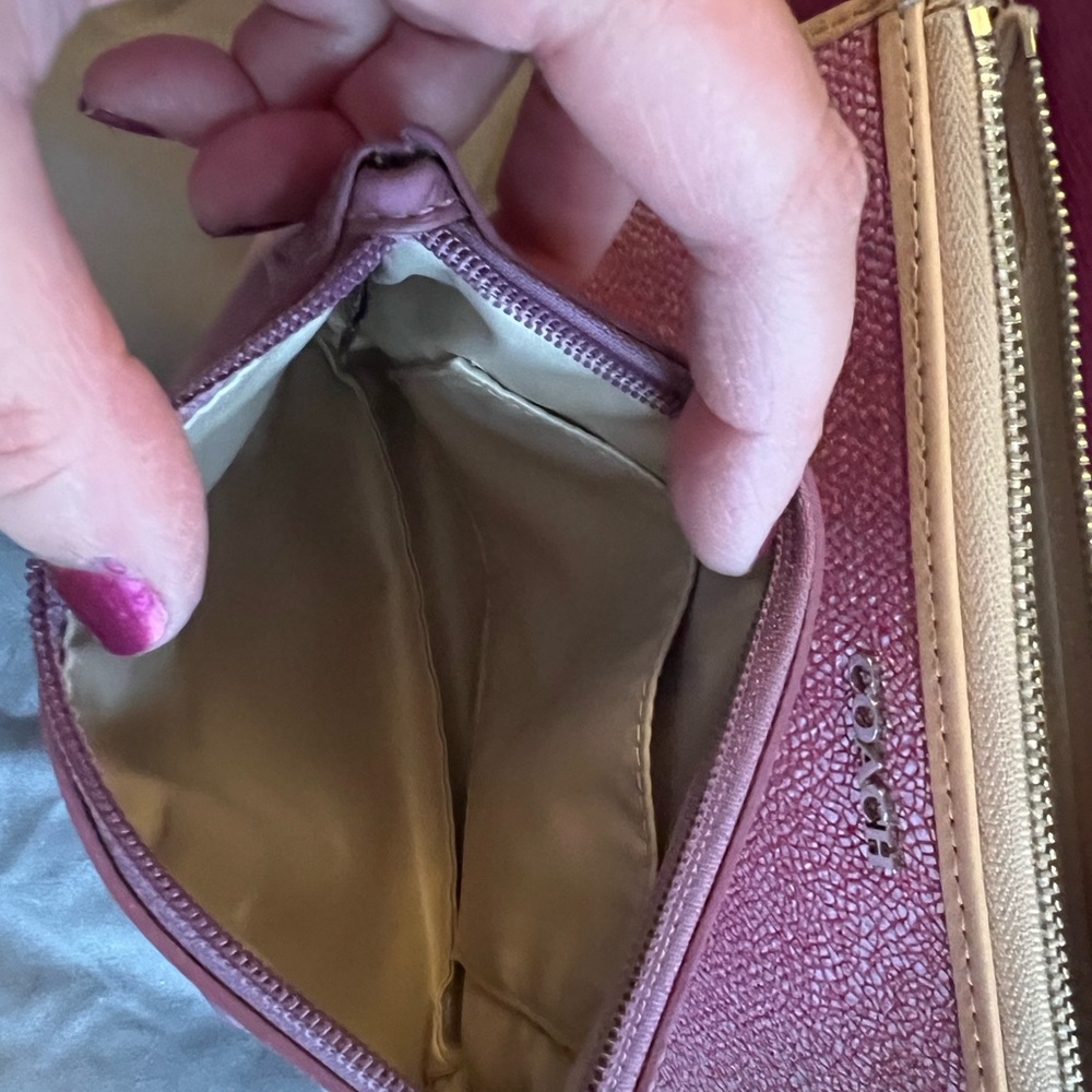 Pink Coach Tote - Picture 6 of 7
